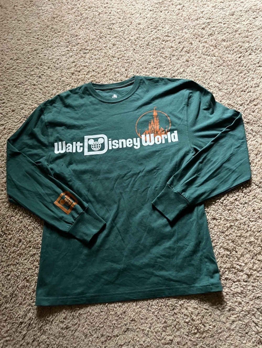 Walt Disney World Green Long Sleeve T-Shirt Size Small